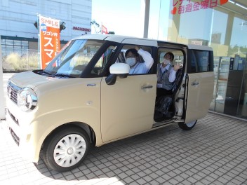 新型ワゴンRスマイル展示車入荷しました